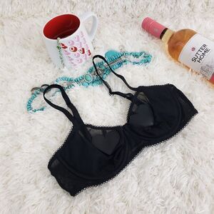 Victoria's Secret 32C Black Vinyl heart without padding Push Up Sexy Bra